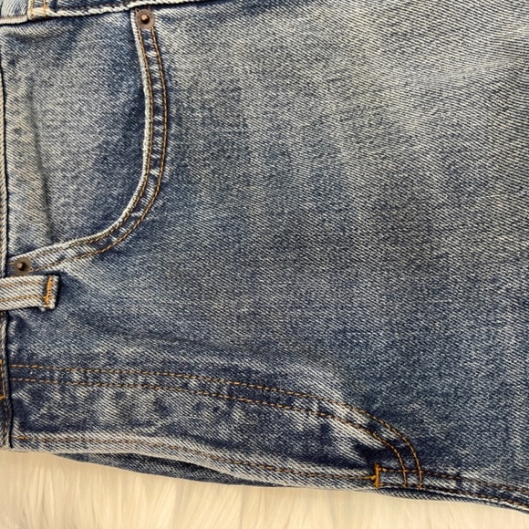 Balenciaga - Picture 2 of 6